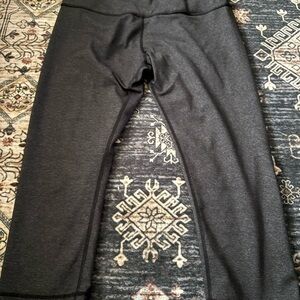 10 lululemon capri